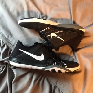 Nike Free Trainer 6